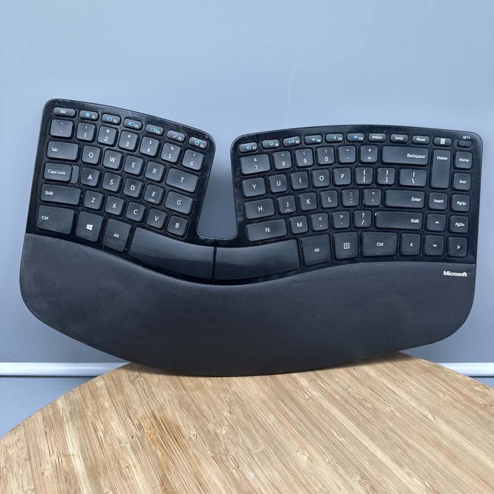 Microsoft Sculpt Ergonomic Wireless Keyboard Model 1559 - No USB Dongle